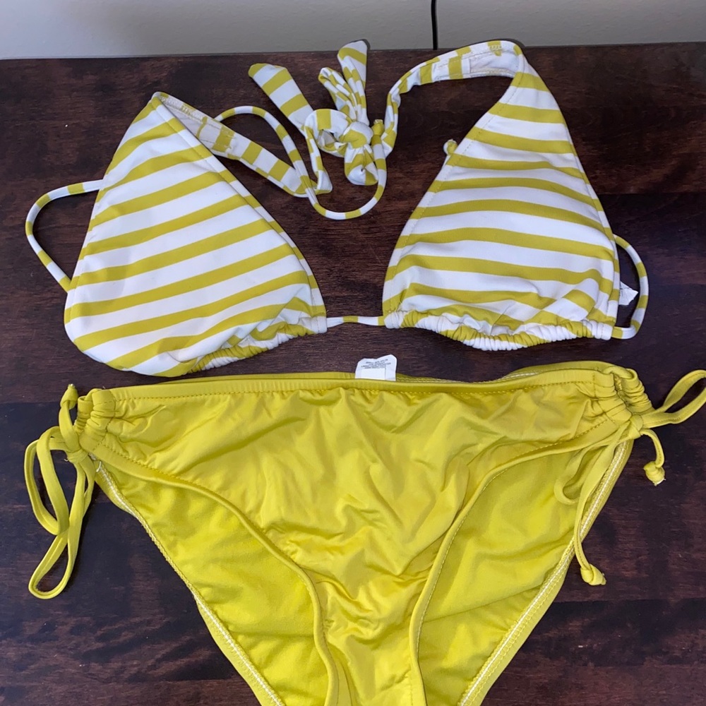 Mossimo Bikini set